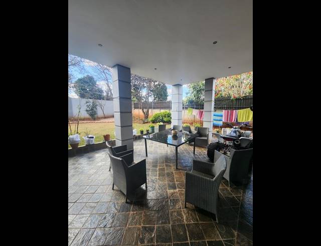 5 BEDROOM HOUSE FOR SALE IN ERASMIA